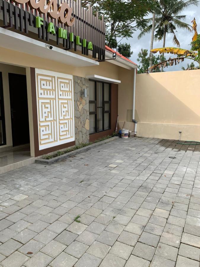 Apartamento Casa Familia Sleman  Exterior foto